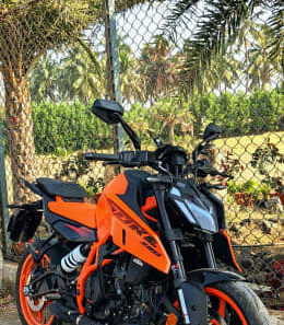 KTM 390 Duke: Straightforward Review, Specs, and Who Should Buy It