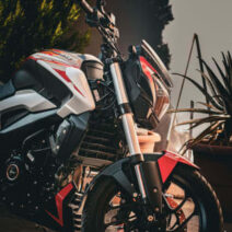 Bajaj Dominar 250 Review: Practical Strengths and Real Drawbacks